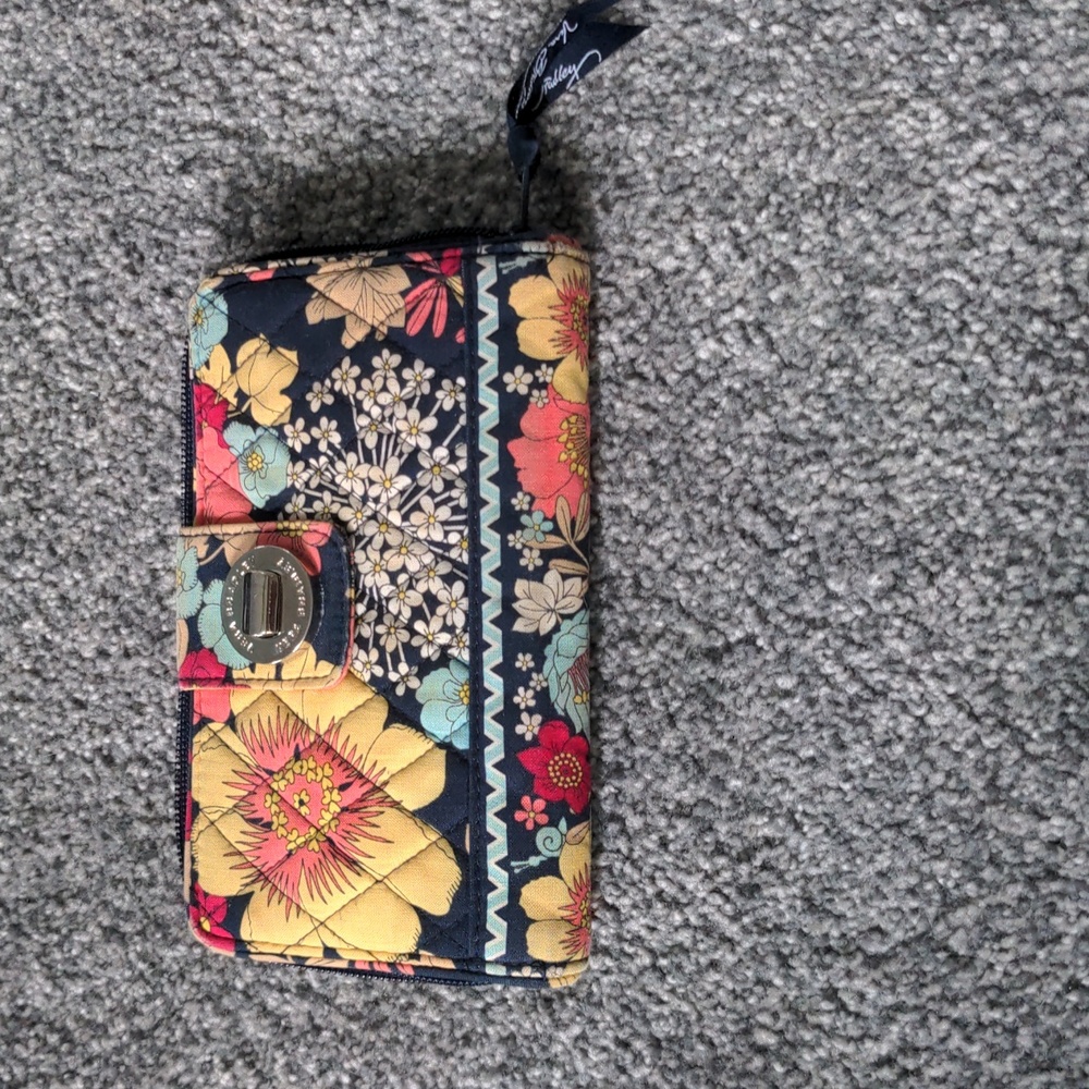 Vera Bradley wallet